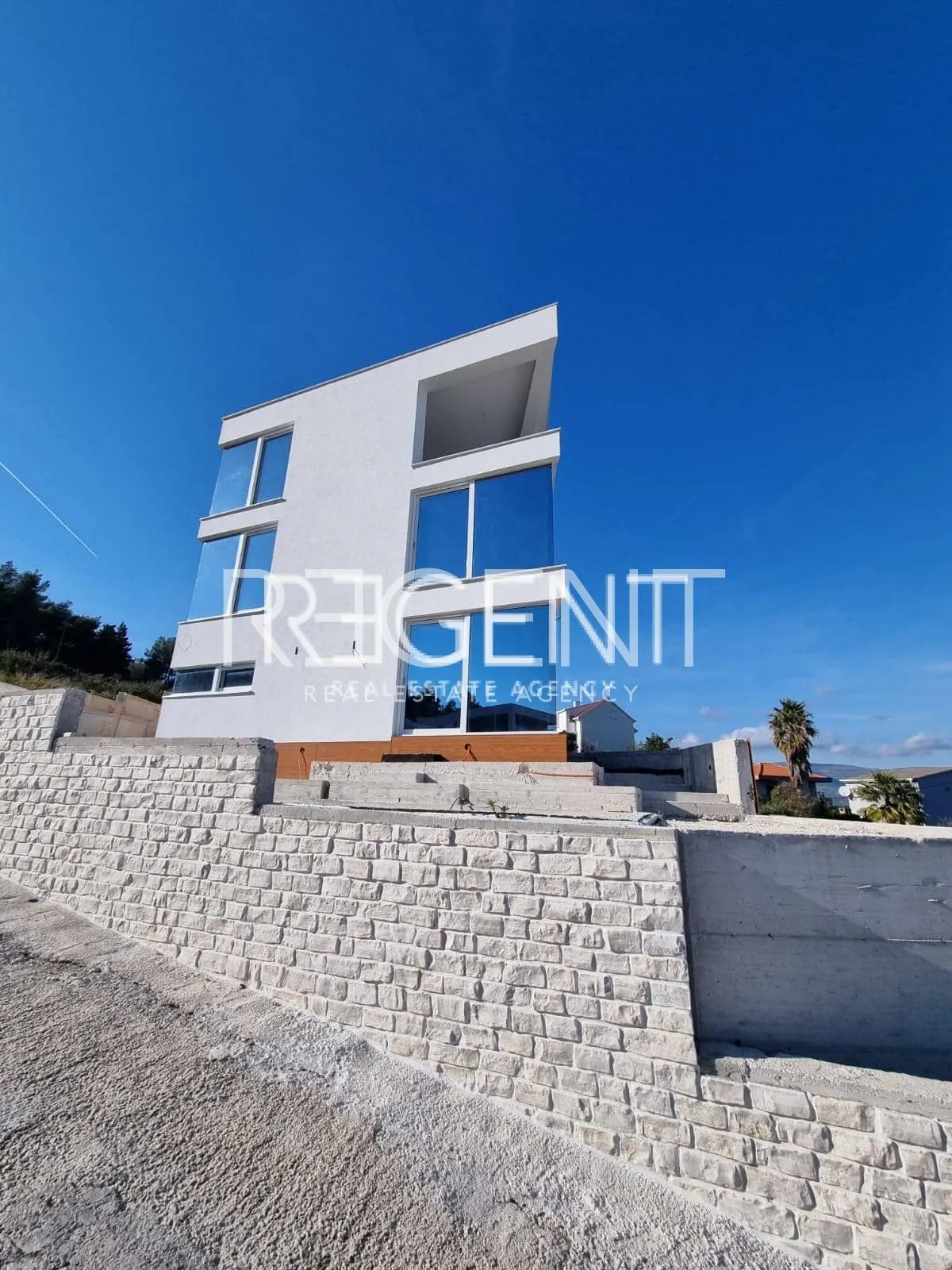 trogir, čiovo - luksuzna novoizgrađena vila 100 m od mora, 579m2 - slika 14
