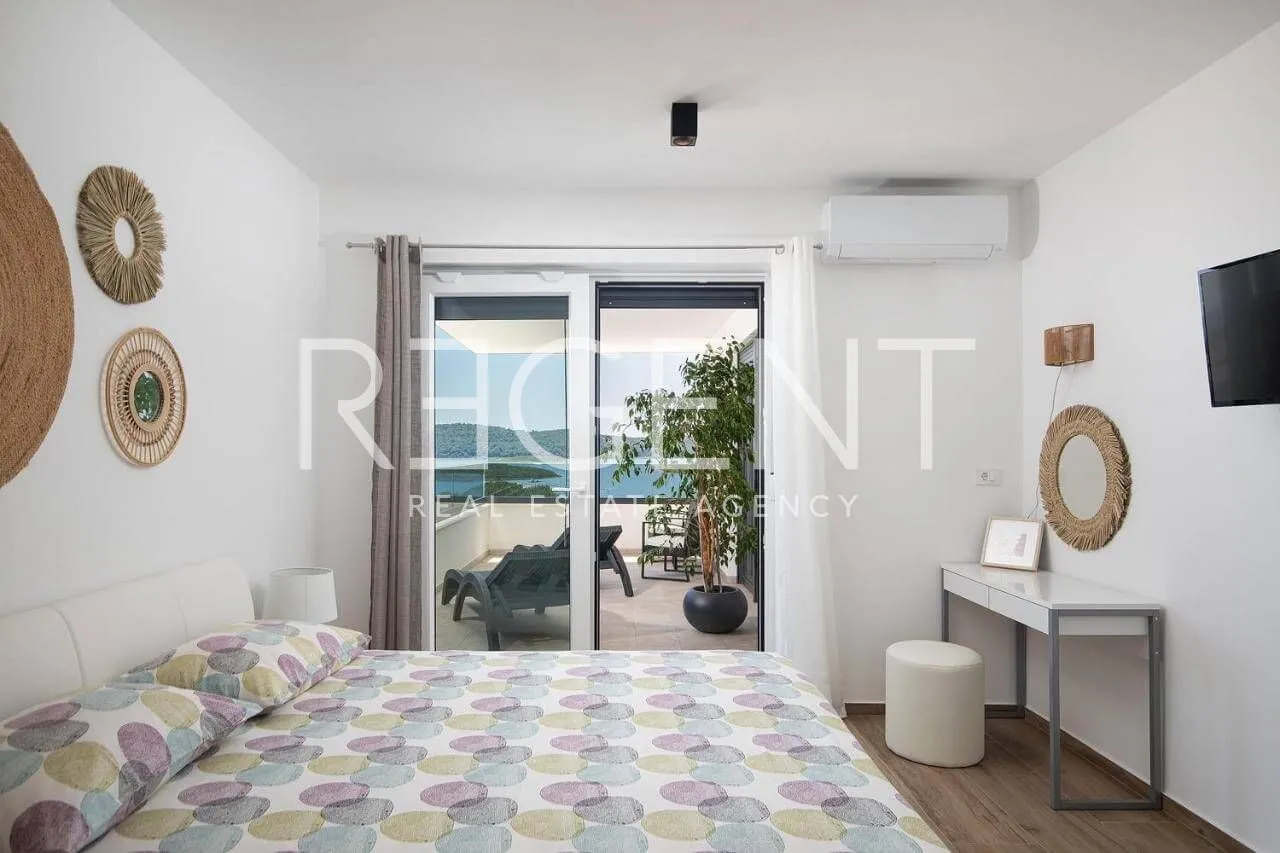 istra, medulin - prekrasna villa s wellnessom nkp 190 m2 nadomak mora - slika 20