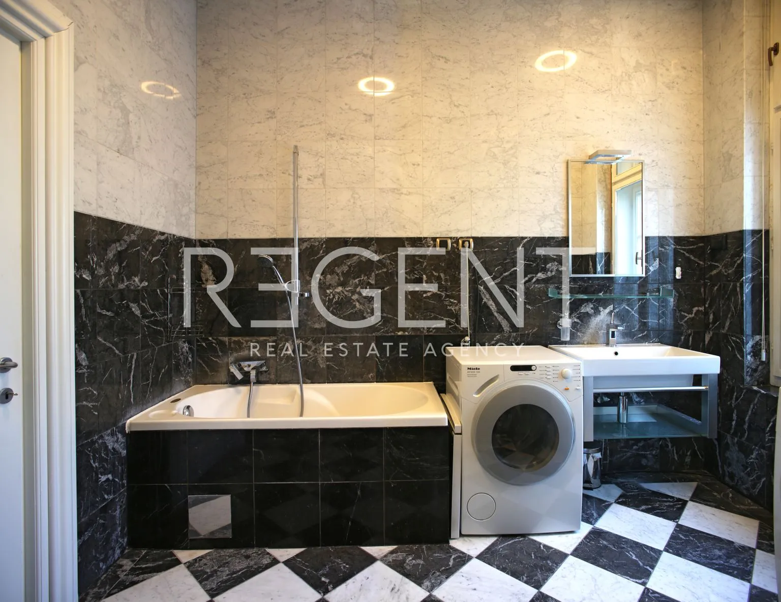 zagreb, donji grad, marulićev trg – luksuzan ured od 280 m² - slika 26