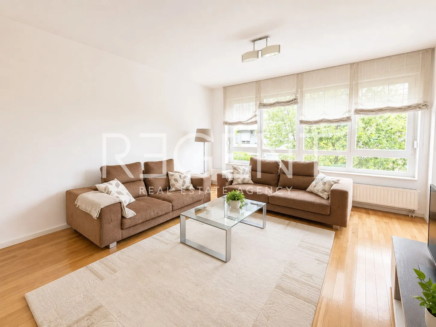 stan 145 m², centar zagreb — 2 terase, parking, namješten - slika 2