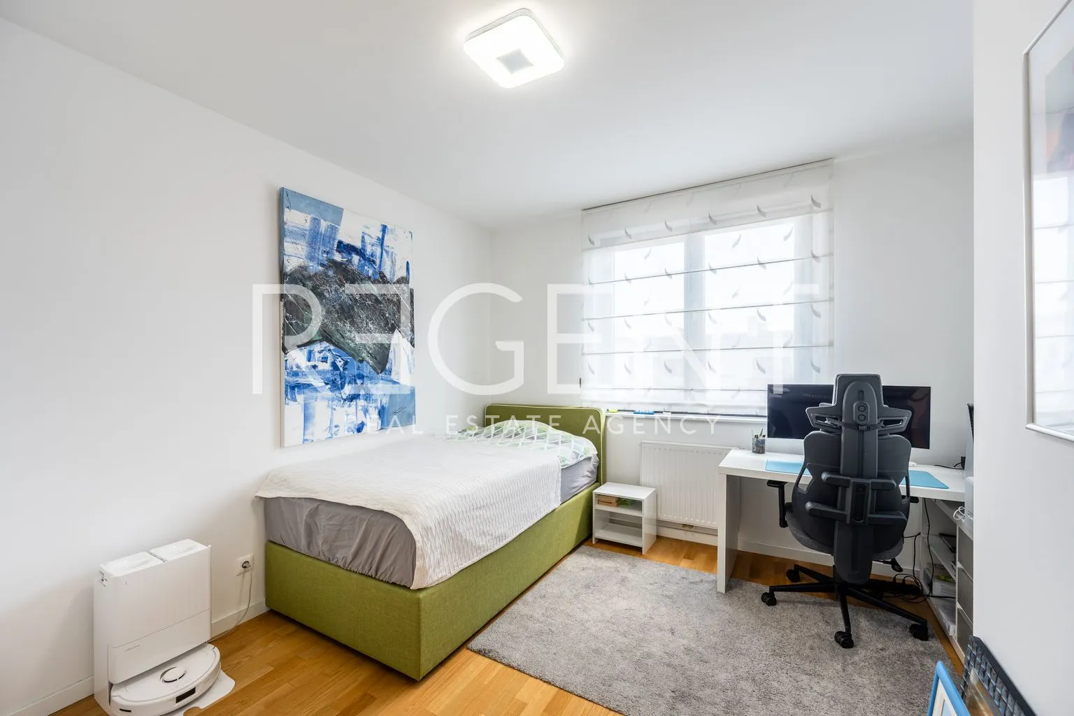 stan 112 m², vrbani — 3 spavaće sobe, balkon, 2 garaže - slika 8