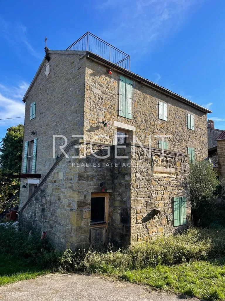 istra, brič - prekrasna kamena kuća 270 m2 - slika 3