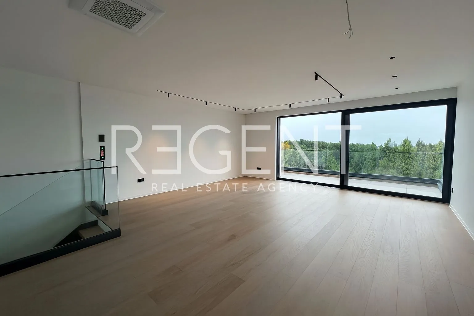zagreb, pantovčak – luksuzni četverosoban penthouse 131m2 najam - slika 5