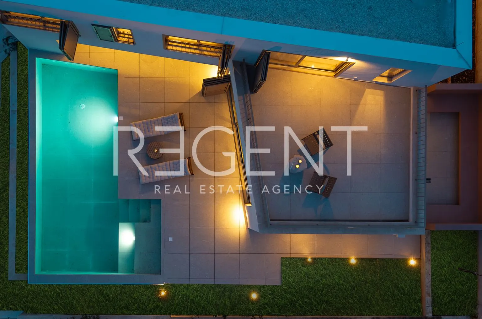 brač, splitska - kuća sa pogledom na more - slika 8