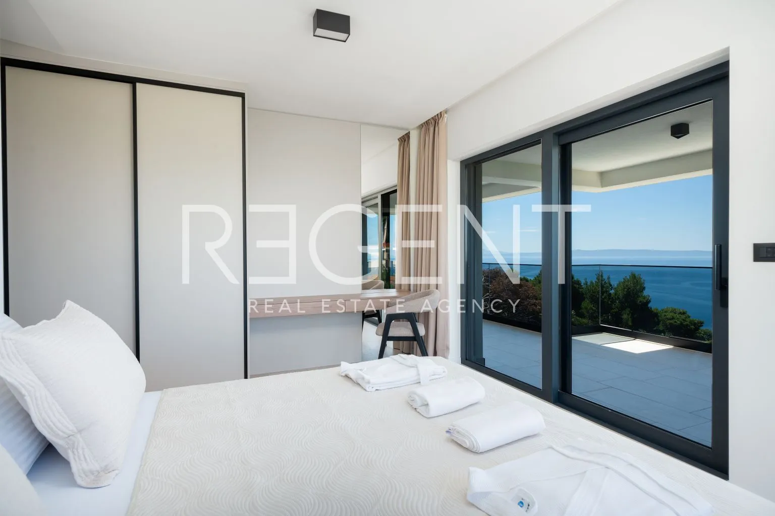 makarska, brela - luksuzna vila s panoramskim pogledom na more 317 m2 - slika 17