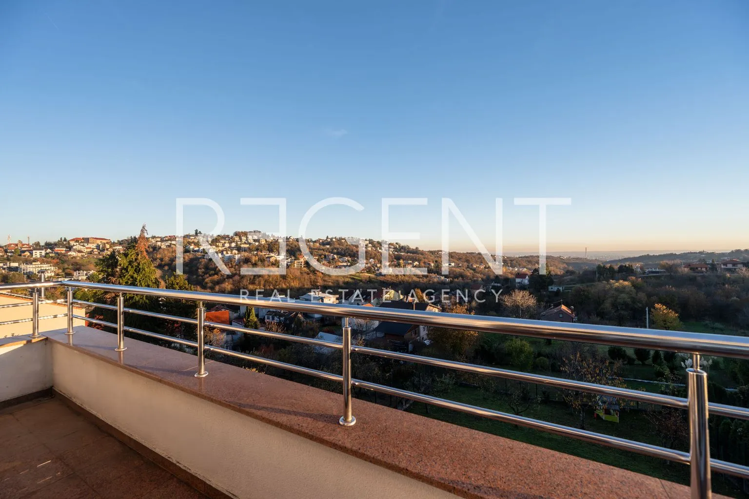 zagreb, šestine - vrhunski penthouse u urbanoj vili - slika 11