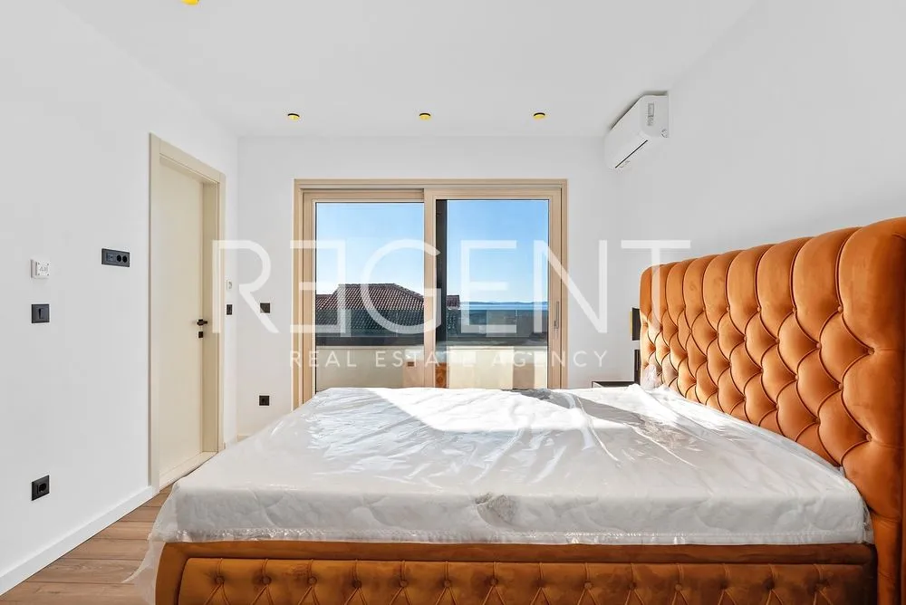 split, strožanac - moderna vila s pogledom na more, bazenom i pomoćnim objektom 50 m2 - slika 20