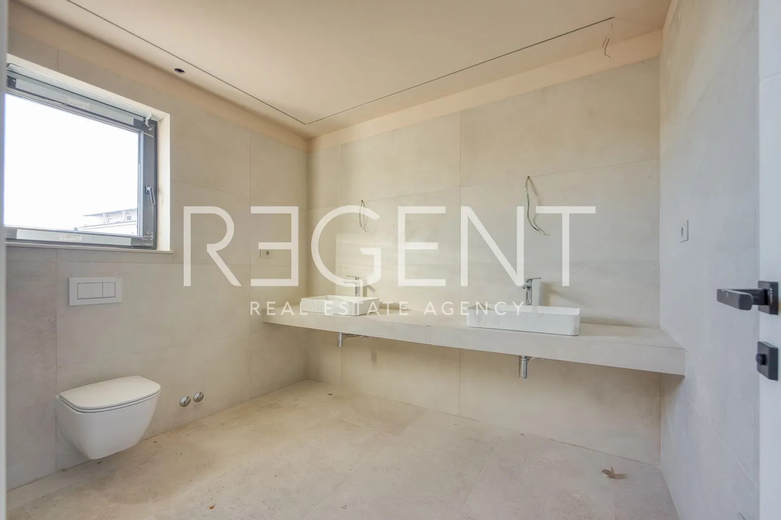 poreč – moderna vila s pogledom na more - slika 9