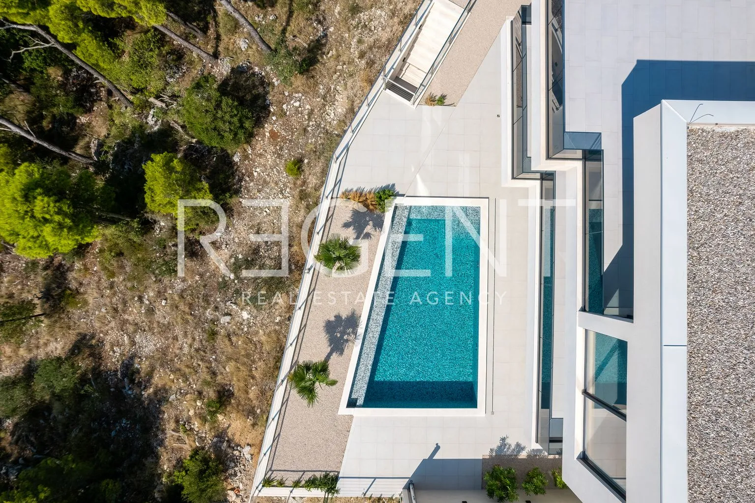 makarska, brela - luksuzna vila s panoramskim pogledom na more 317 m2 - slika 28