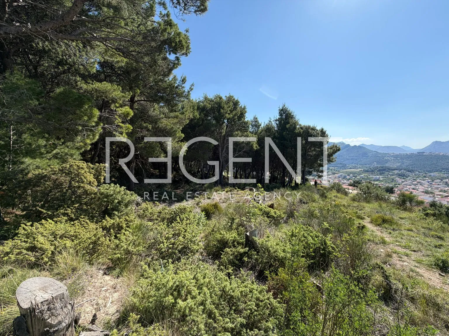 solin, ninčevići – građevinsko zemljište 1598 m² s pogledom na split - slika 3