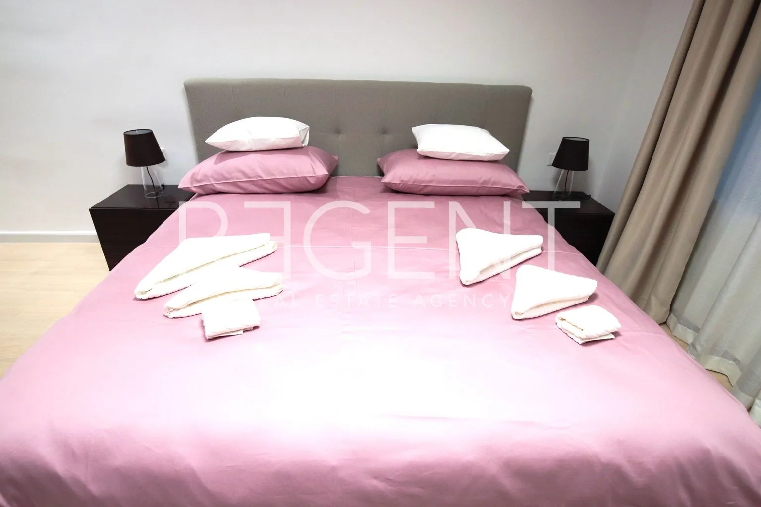 zagreb, centar - moderan peterosoban stan 190 m2 - slika 3