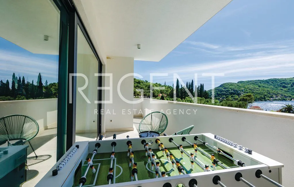 zaton, dubrovnik - moderna vila uz more 210m2 - slika 12