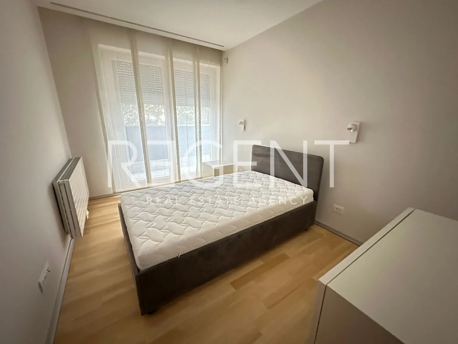 zagreb, maksimir - četverosoban stan 130 m2 - slika 2