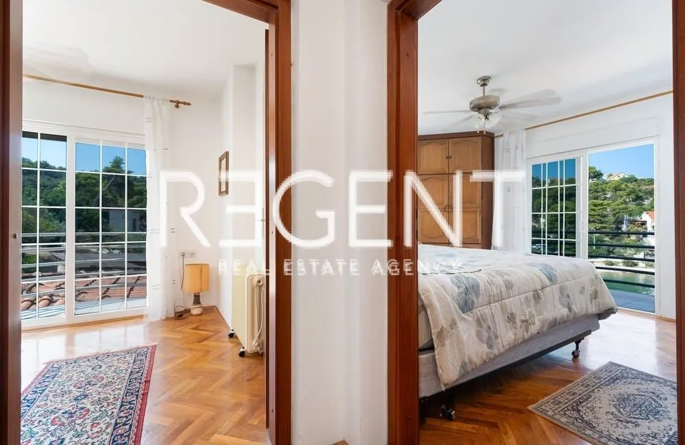 šolta, rogač - mediteranska vila prvi red uz more 264 m2 ekskluzivna prodaja - slika 9