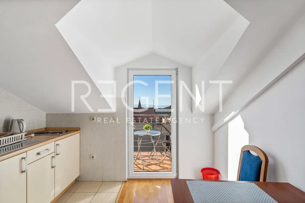 makarska, centar - apartmanska kuća u blizini centra bruto površine 186 m2 - slika 15