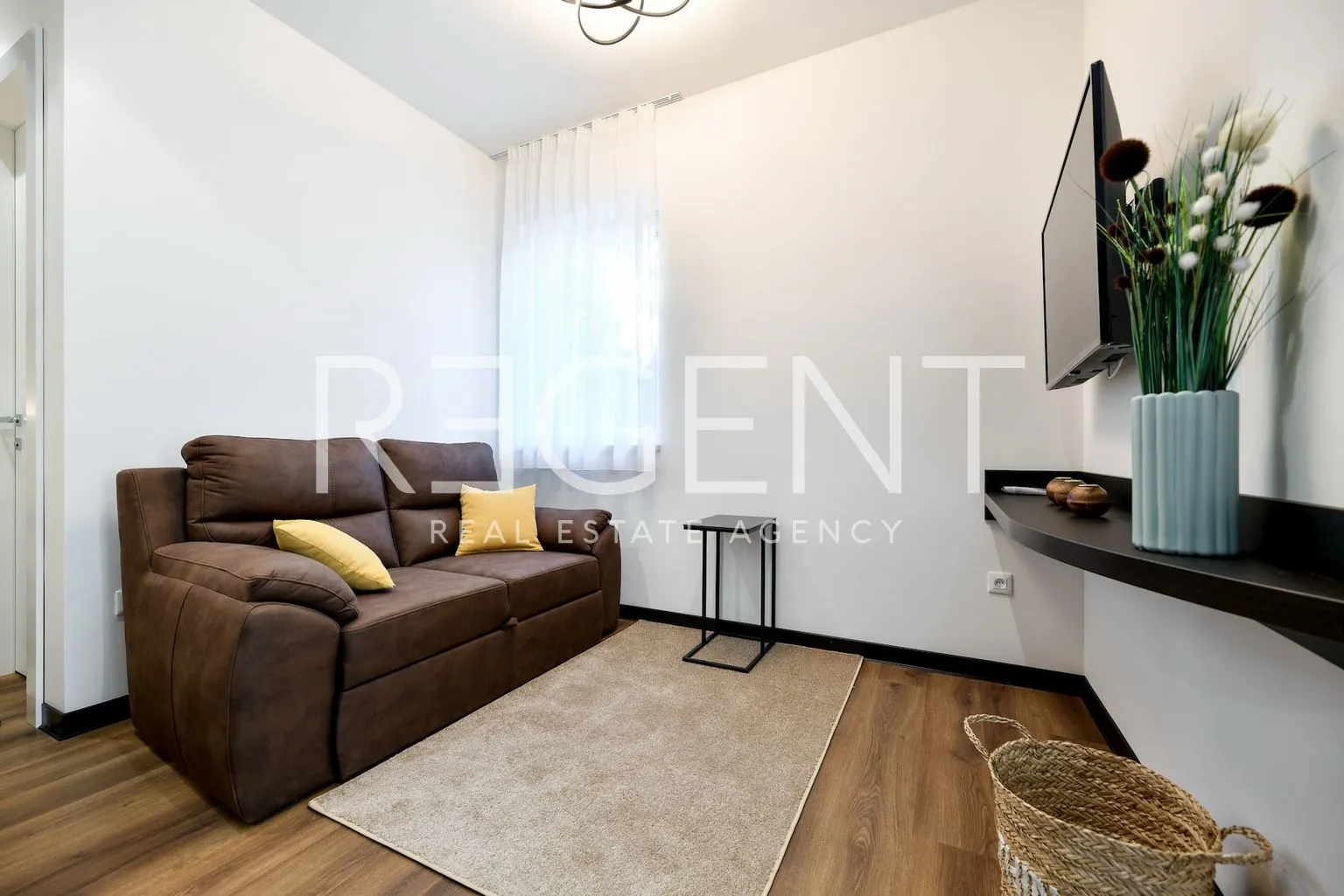 zadar, turanj – luksuzna vila s apartmanima, prvi red do mora - slika 19