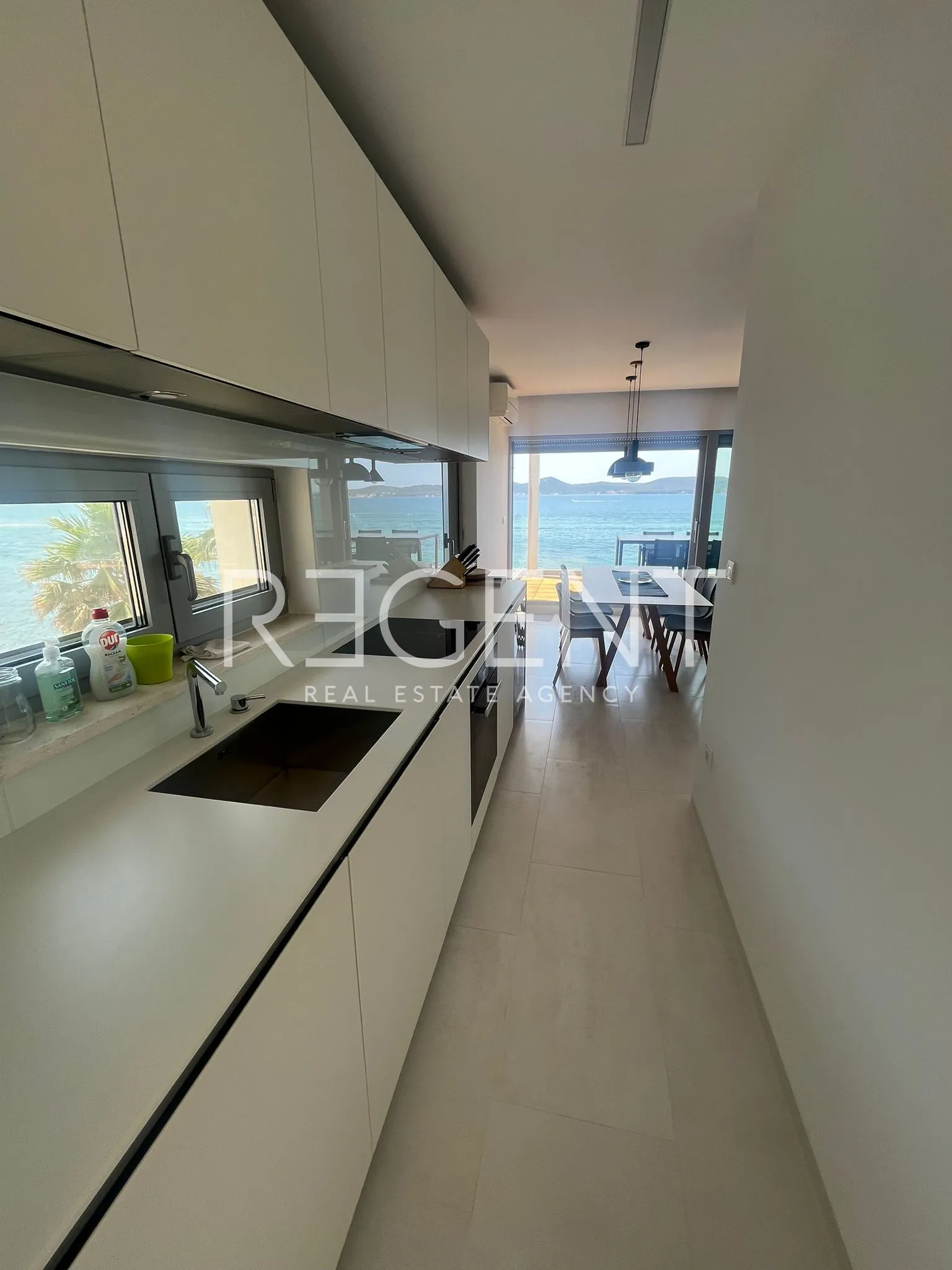 zadar, sukošan - luksuzan penthouse prvi red do mora - slika 6