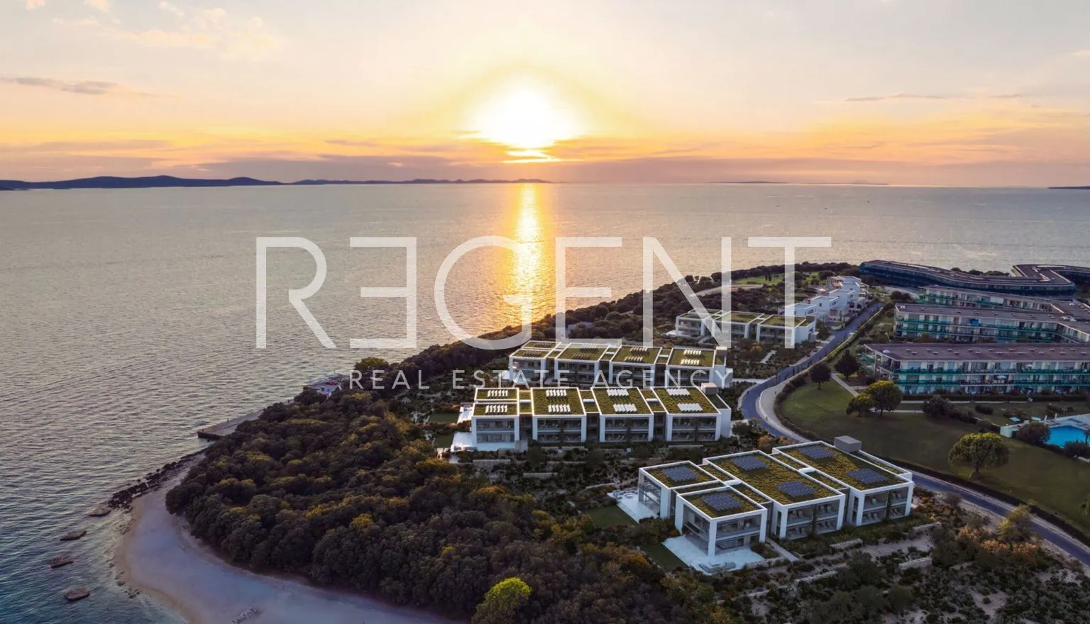 zadar, petrčane - dvoetažni penthouse s terasom, loggiom i vrtom - slika 3