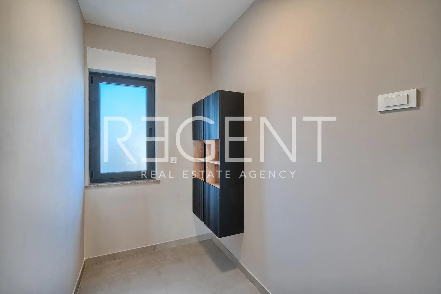 primošten – luksuzna vila s infinity bazenom, 450 m2 novogradnja - slika 22