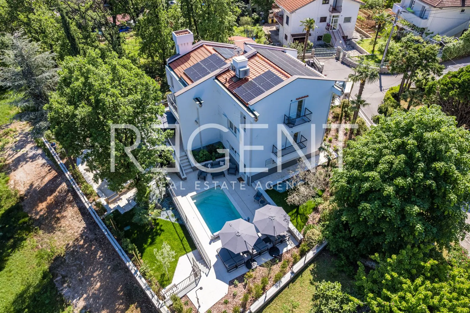 kvarner, opatija - luksuzna vila na prekrasnoj lokaciji - slika 88