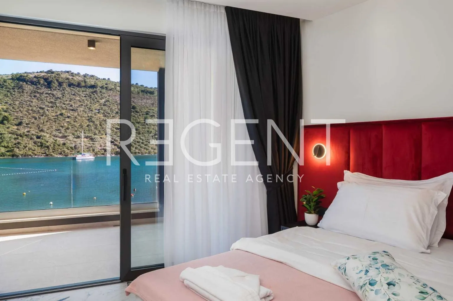 rogoznica – luksuzna vila 200 m2 uz more - slika 27