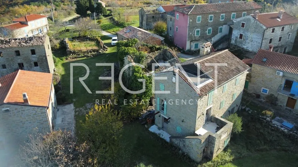 istra, brič - prekrasna kamena kuća 270 m2 - slika 7