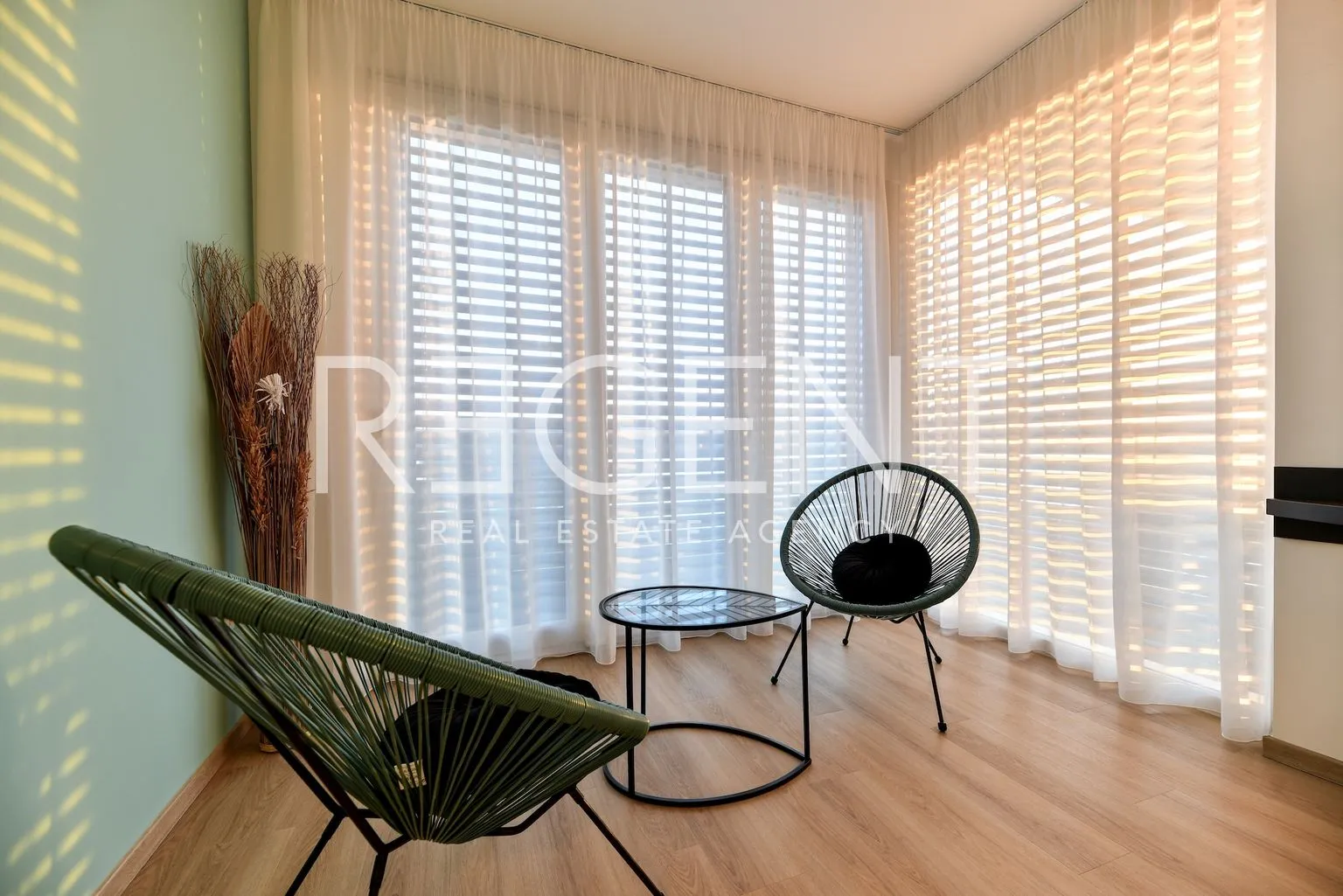 zadar, turanj – luksuzna vila s apartmanima, prvi red do mora - slika 17