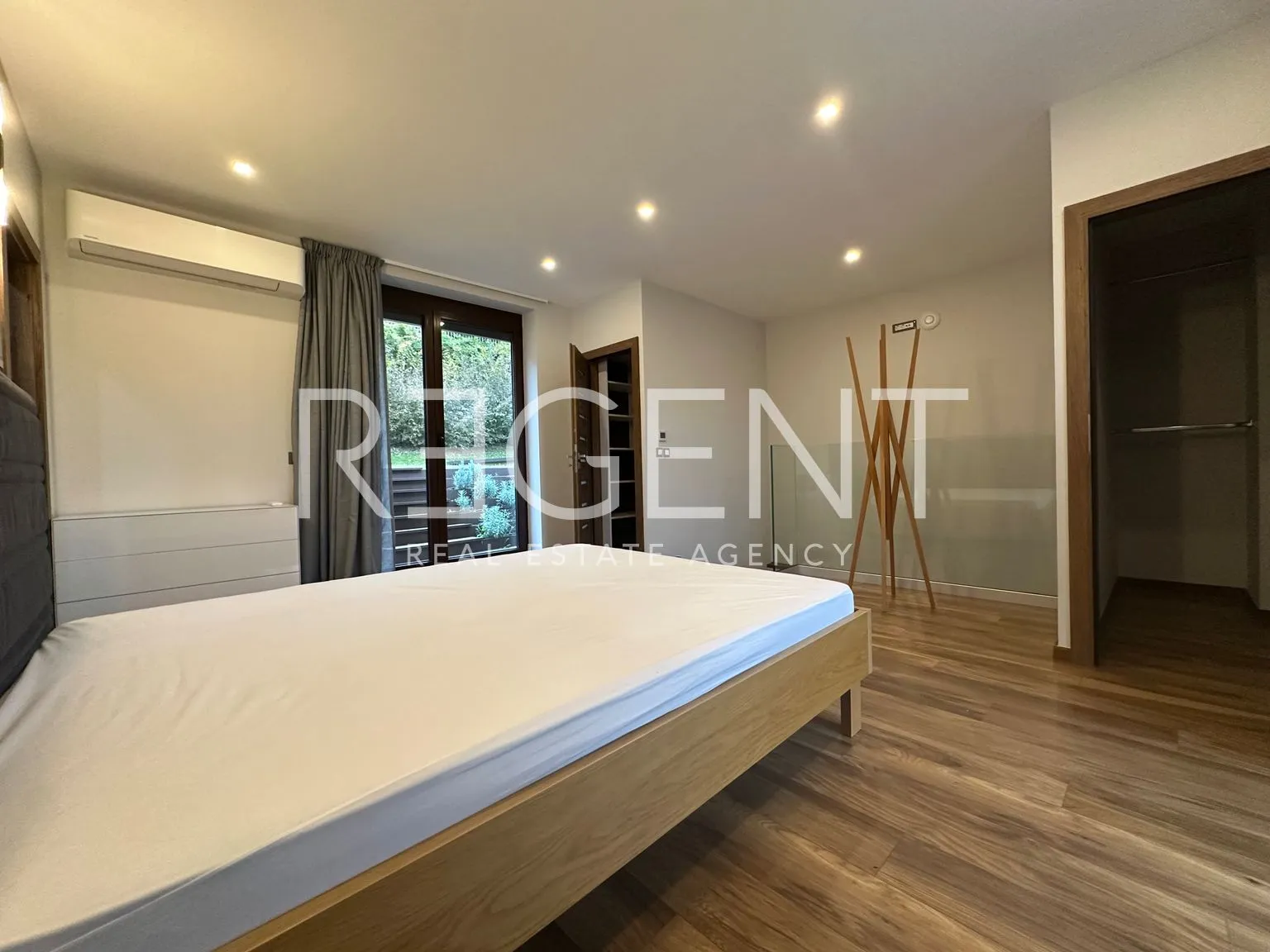 zagreb, gračani - ekskluzivna vila 450 m2 - slika 8