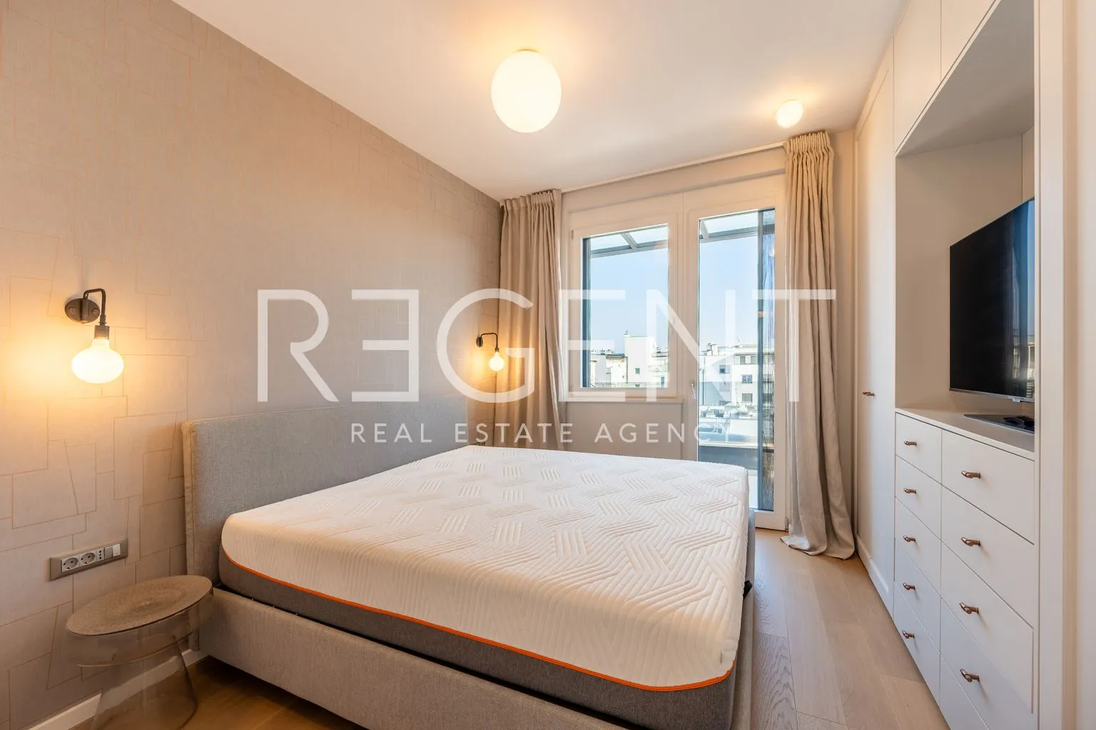 zagreb, trešnjevka - dizajnerski penthouse s velikom garažom - slika 10