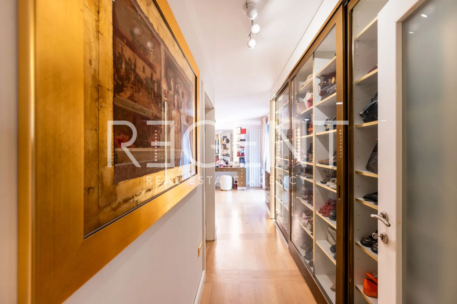 zagreb, vrbani iii - luksuzan penthouse prvi red do jezera - slika 10