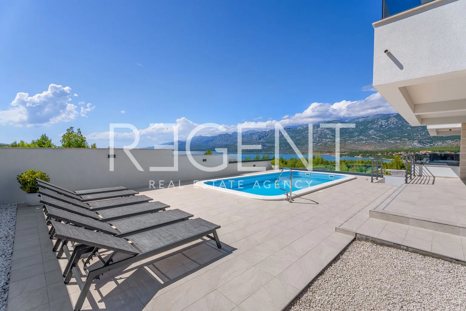 Zadar, Rovanjska – Novoizgrađena vila s bazenom i pogledom na more - Rovanjska, Jasenice