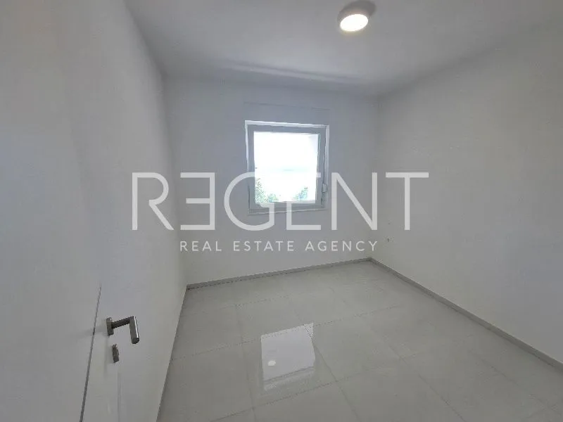crikvenica - trosoban stan 56 m2 novogradnja - slika 16