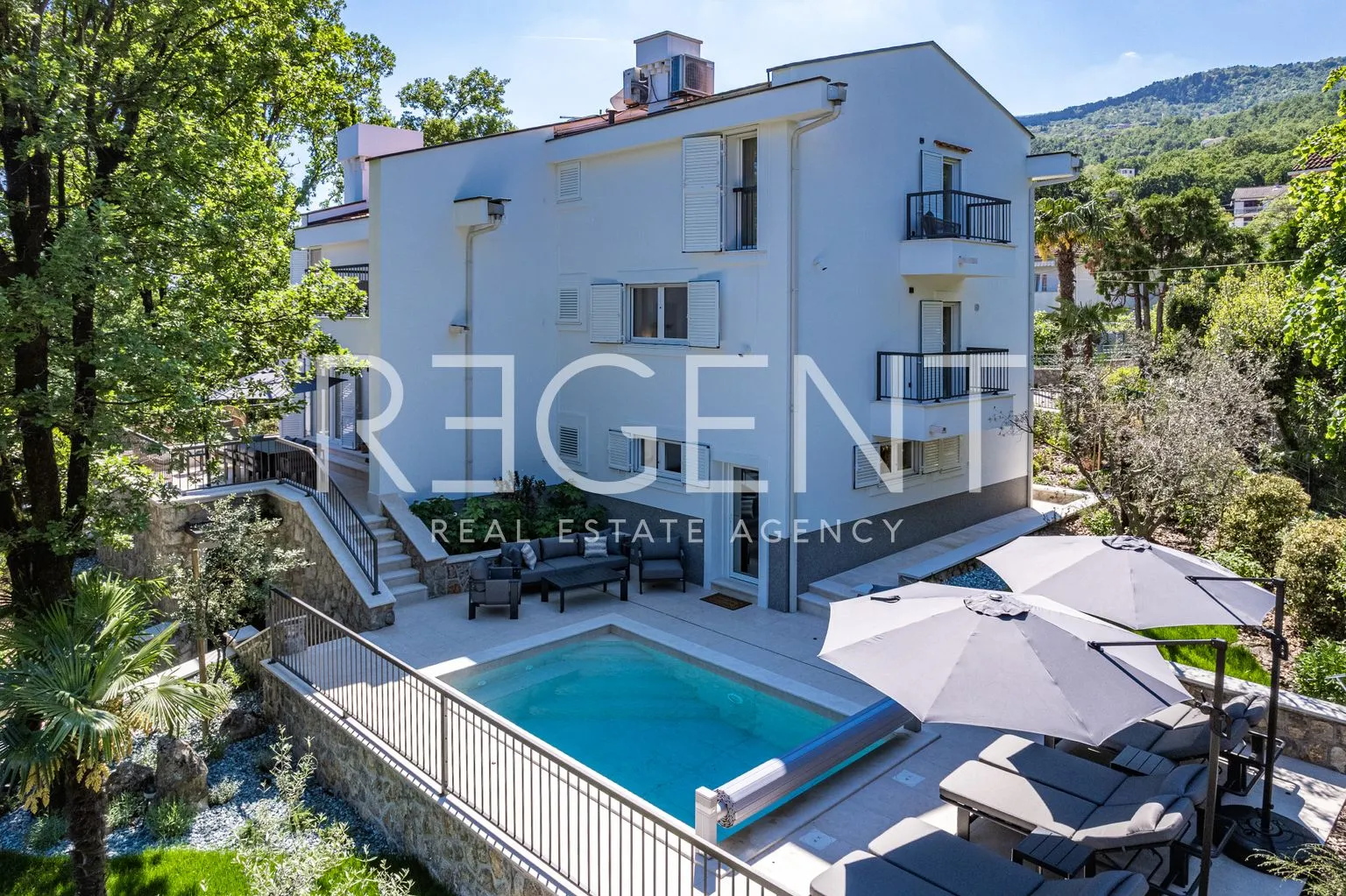 kvarner, opatija - luksuzna vila na prekrasnoj lokaciji - slika 76