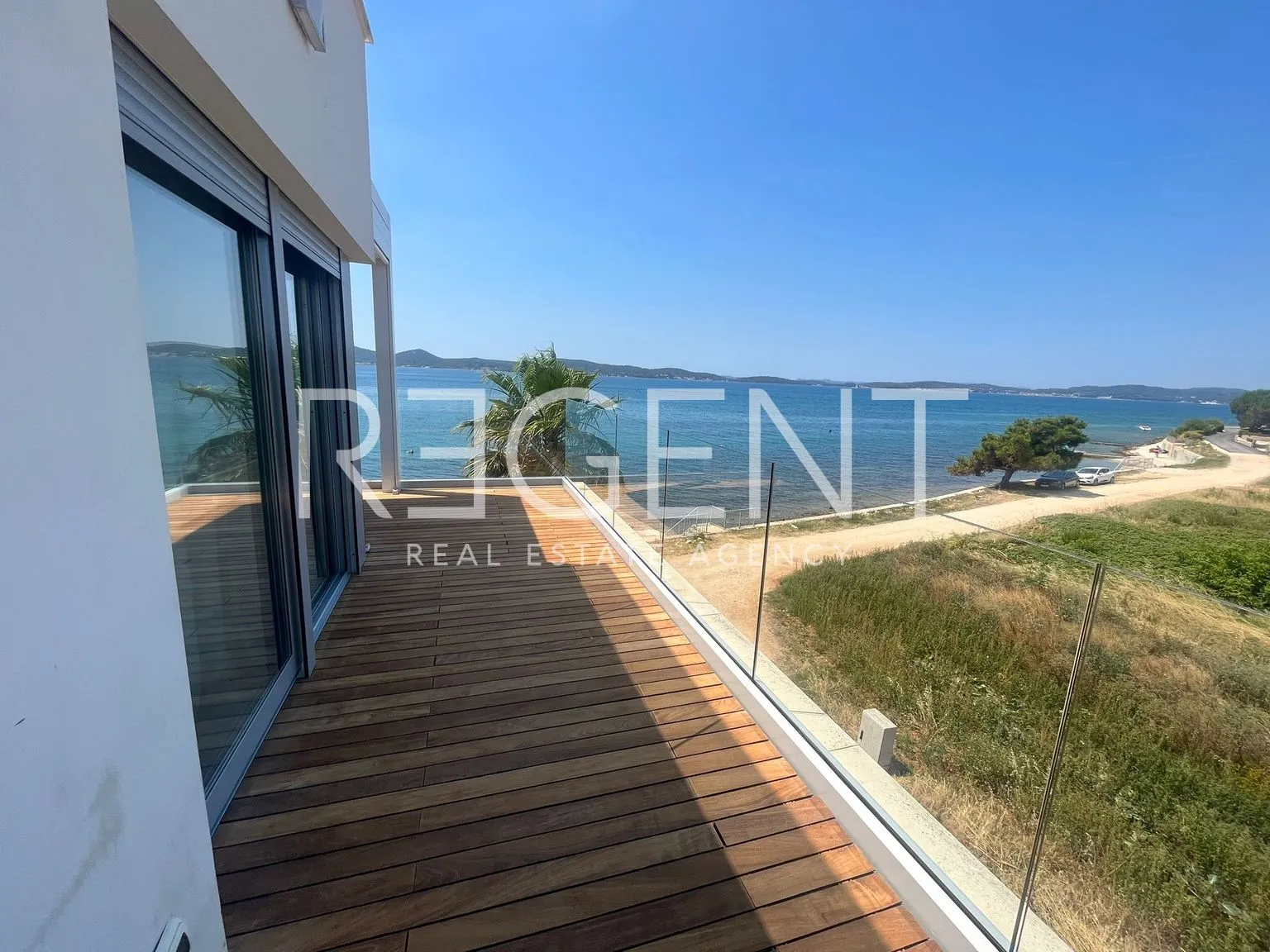 zadar, sukošan - luksuzan penthouse prvi red do mora - slika 22