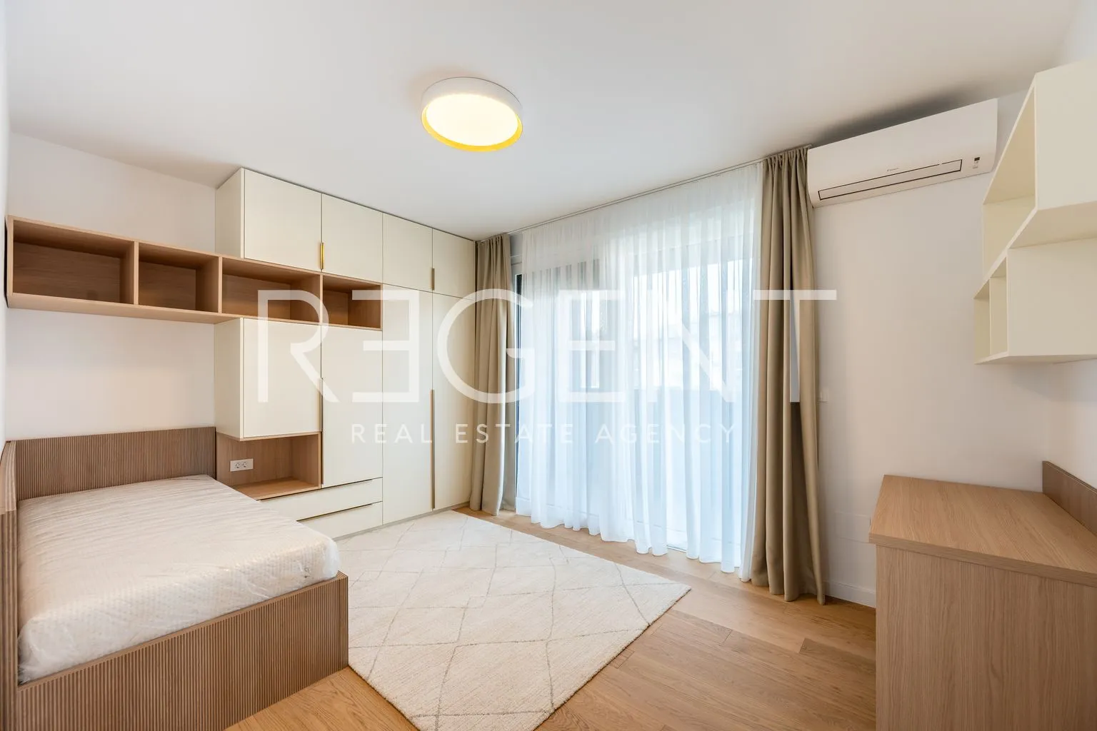 vila 240 m² na najam, gornji bukovac — bazen, garaža - slika 12