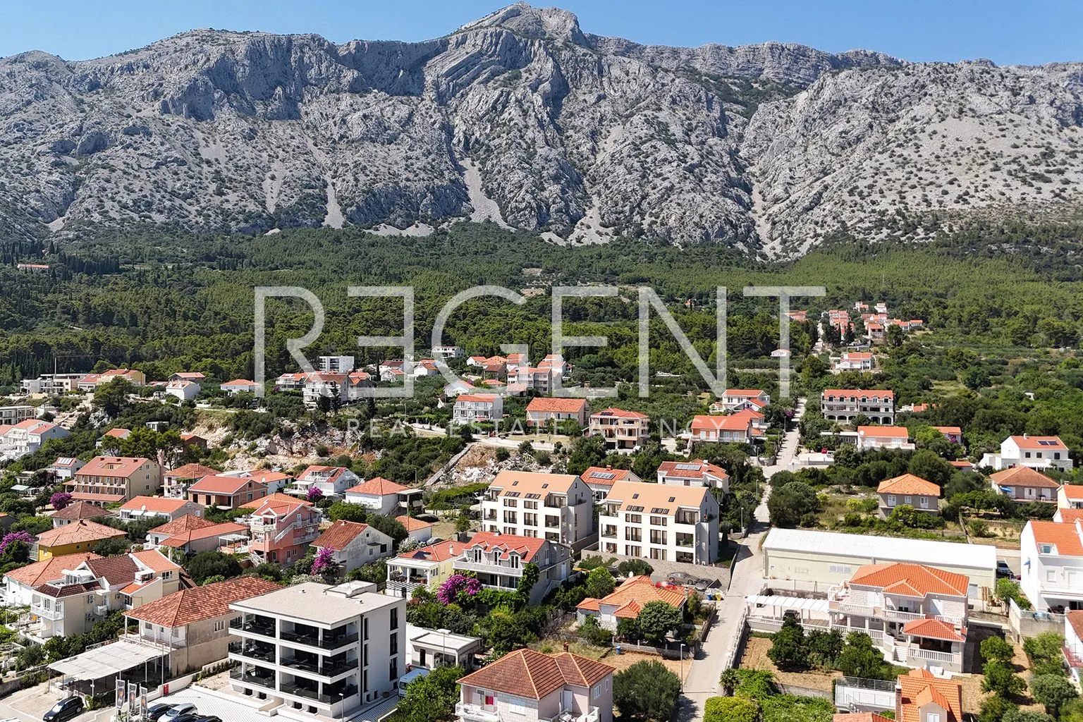 pelješac, orebić - dvosoban apartman s loggiom i terasom u novogradnji - slika 9