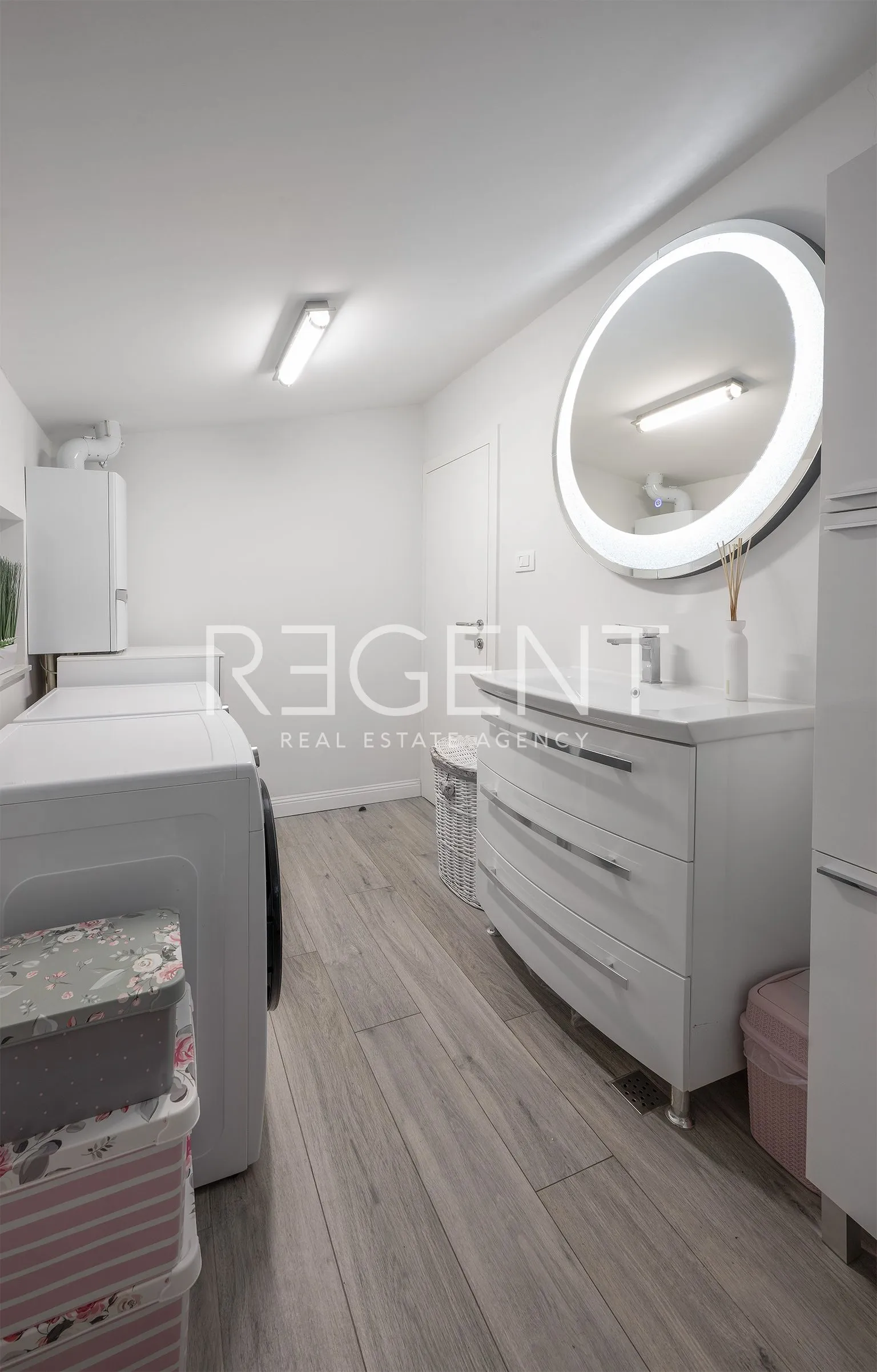 kuća 340 m², črnomerec — 2 stambene jedinice i poslovni prostor - slika 23