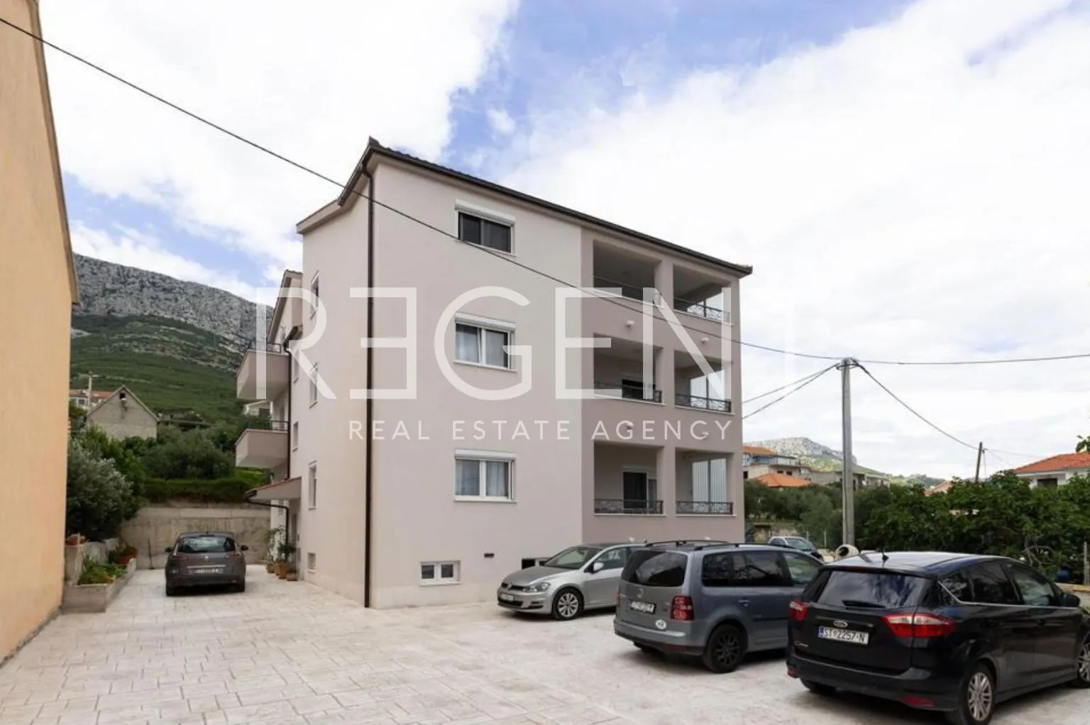 trogir, seget donji - jednosoban stan s terasom 85 m2 - slika 4