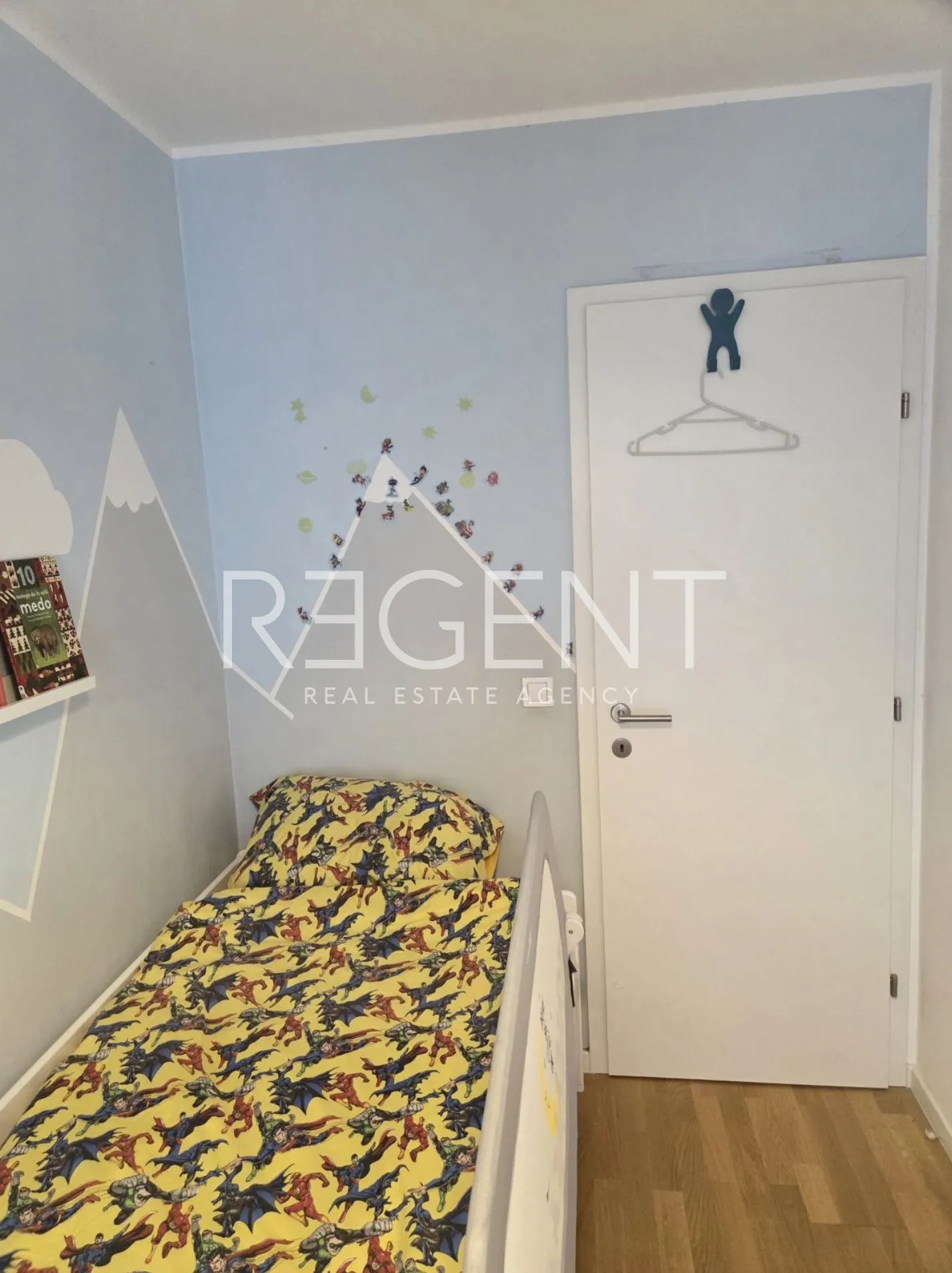 zagreb, zapruđe - trosoban stan s balkonom i gpm - slika 8