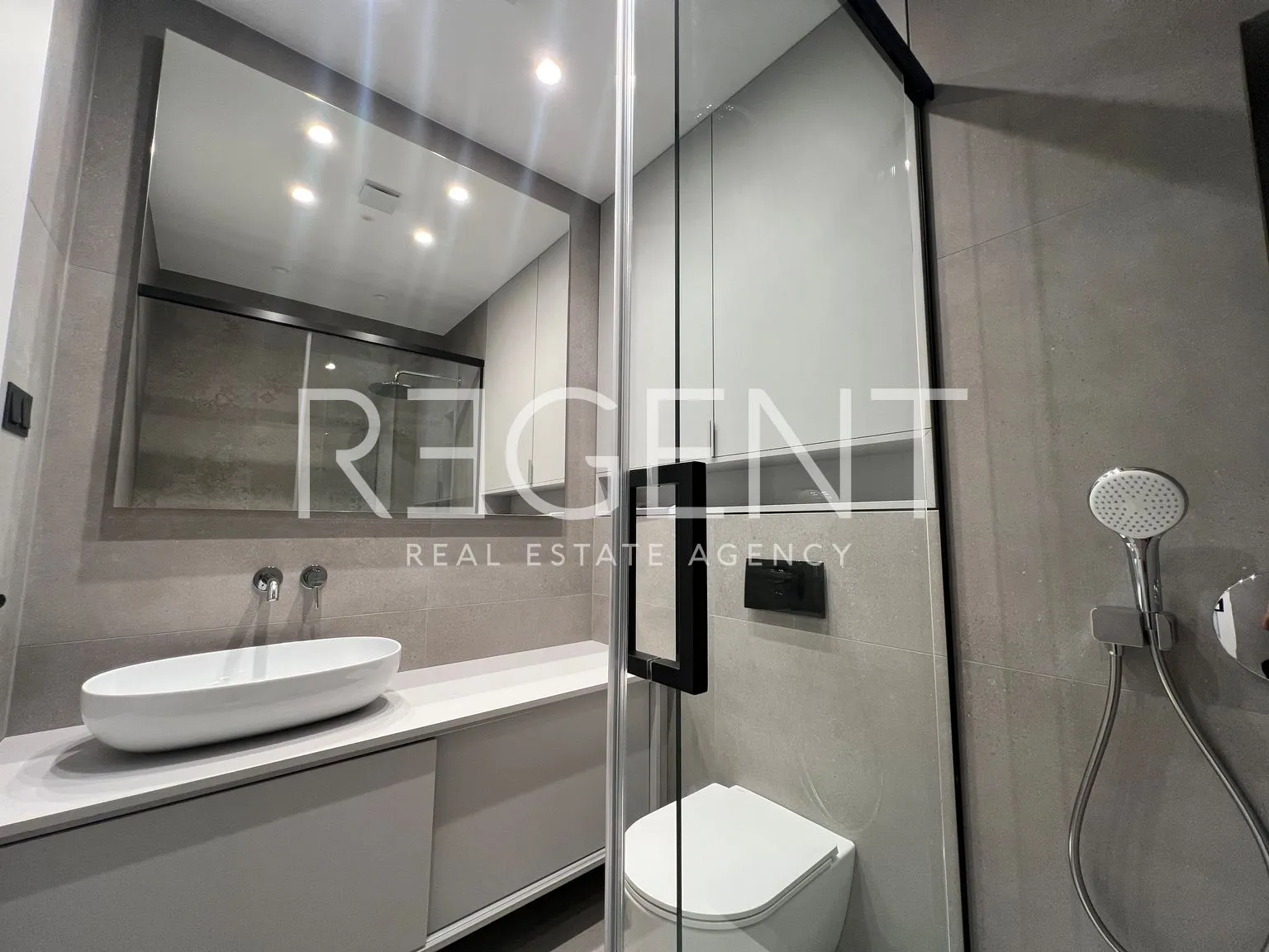 zagreb, pantovčak – luksuzni četverosoban penthouse 131m2 najam - slika 17