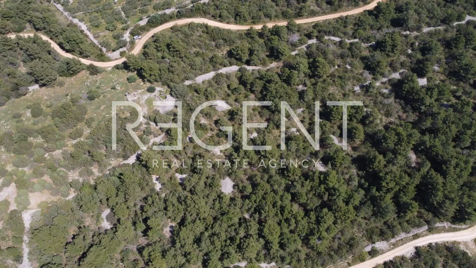brač, sutivan - poljoprivredno zemljište (24.504 m2) s mogućnošću gradnje - slika 11