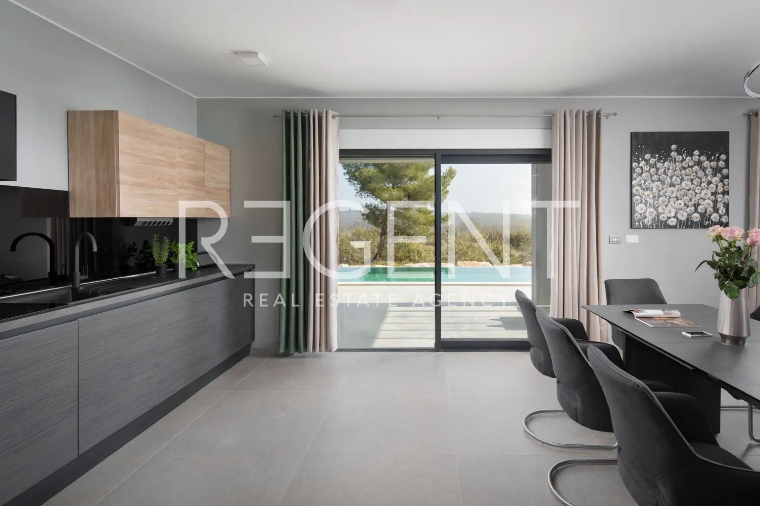 vila 250 m², vodnjan-okolica — bazen 78 m², okućnica 1600m2 - slika 7