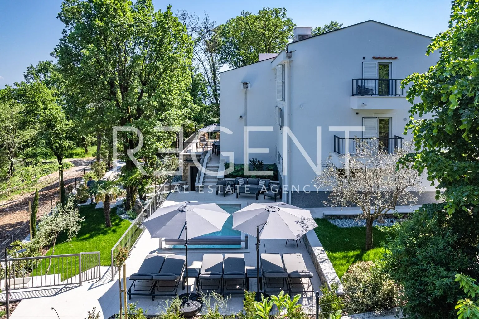 kvarner, opatija - luksuzna vila na prekrasnoj lokaciji - slika 82