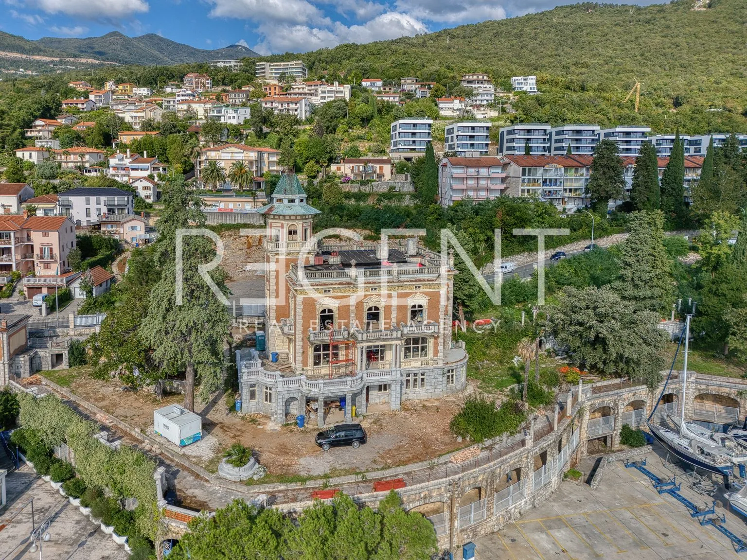 ičići, opatijska rivijera – povijesna vila s pogledom na more - slika 9