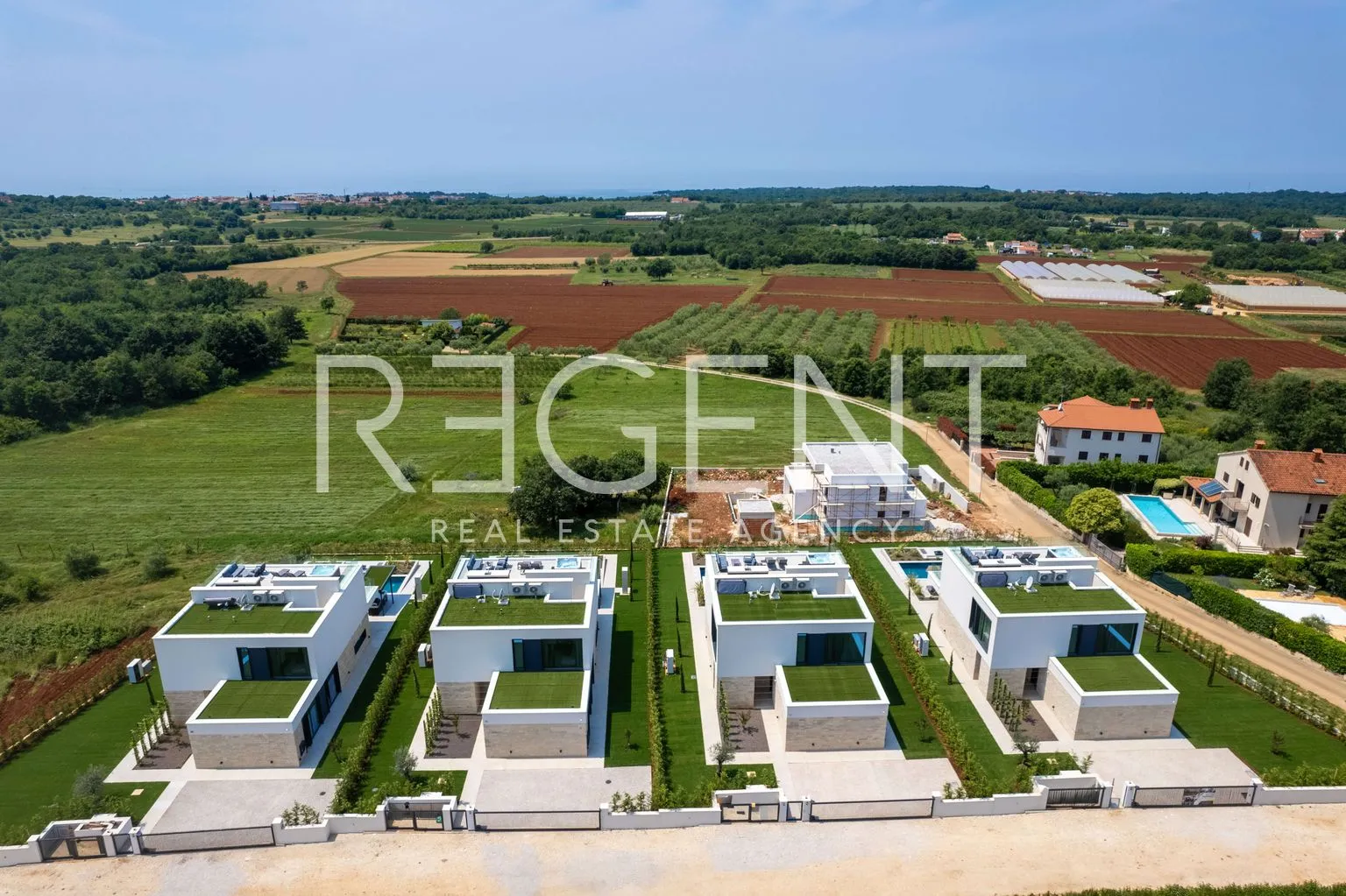 istra, poreč – dizajnerska vila s pogledom na more 310 m2 - slika 13