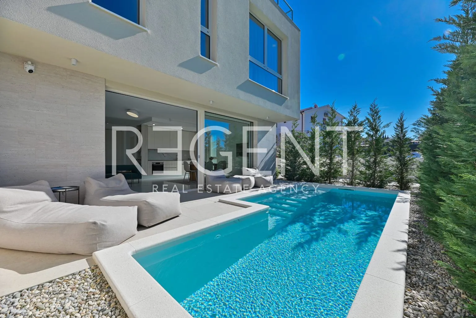 seget vranjica – moderna duplex vila s dva bazena i pogledom na more - slika 55