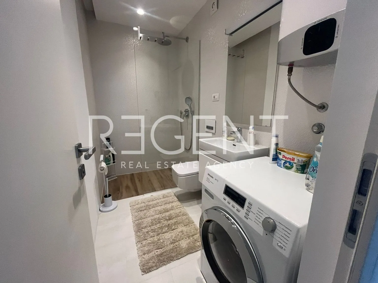 zadar, sukošan - luksuzan penthouse prvi red do mora - slika 14