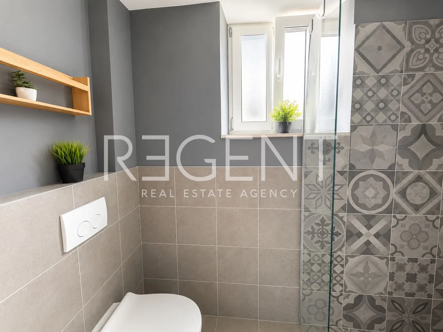šibenik, centar – potpuno uređena kuća s 4 apartmana - slika 9