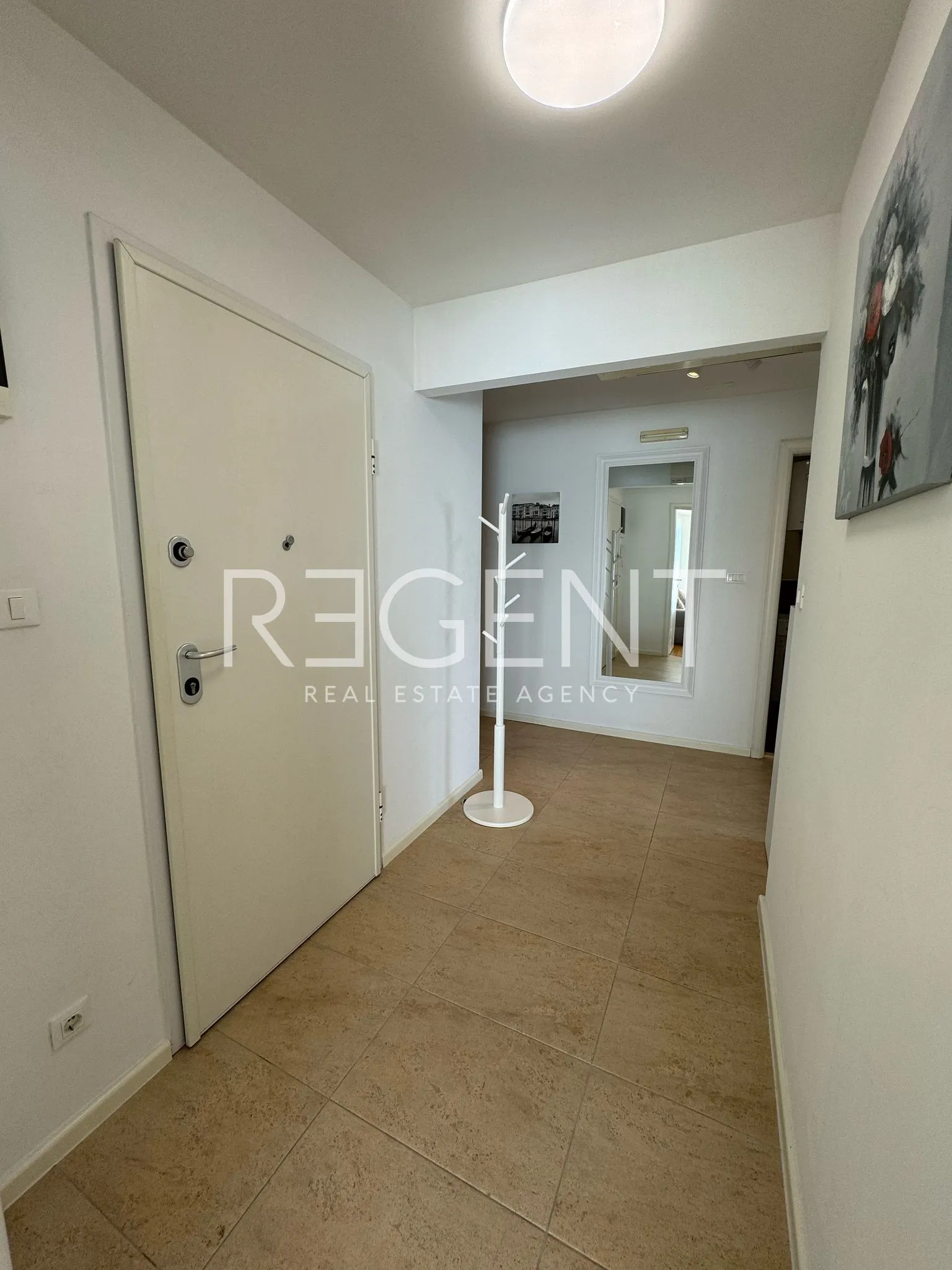 split, žnjan - trosobni penthouse s terasom i pogledom na more 102 m2 dugoročni najam - slika 8