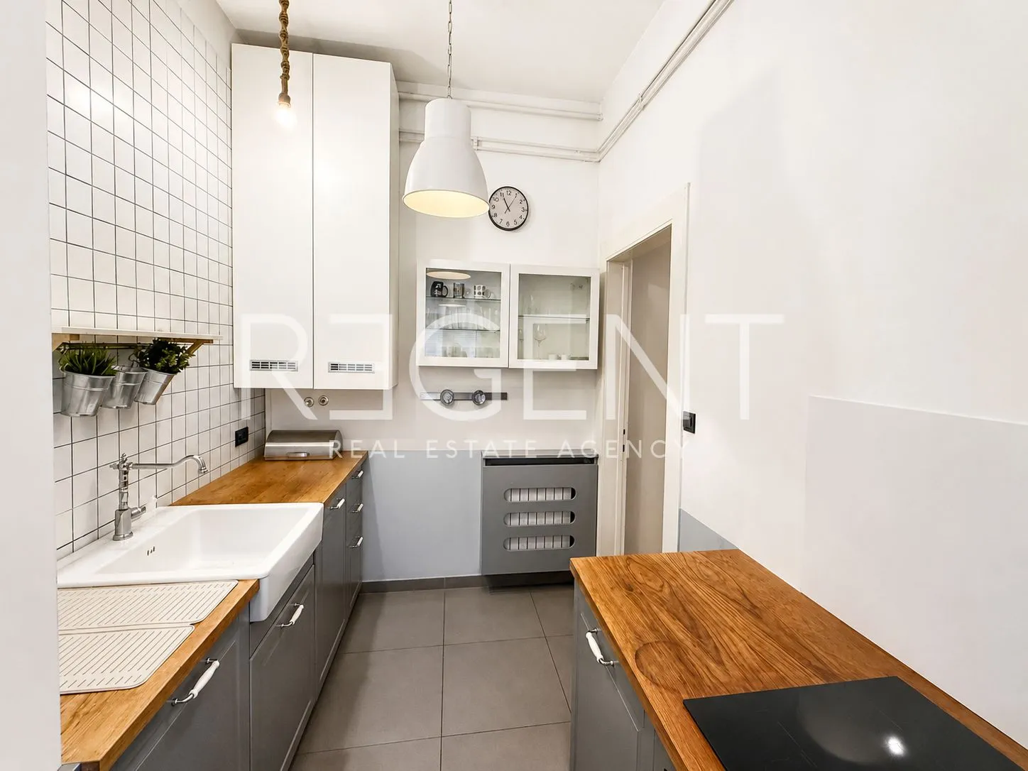 stan 115 m² na najam, zagreb, donji grad — 1. kat, lođa - slika 4